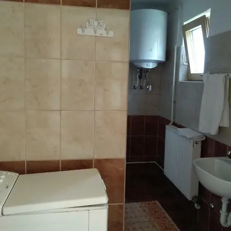Konukevi Kucko Vendeghaz