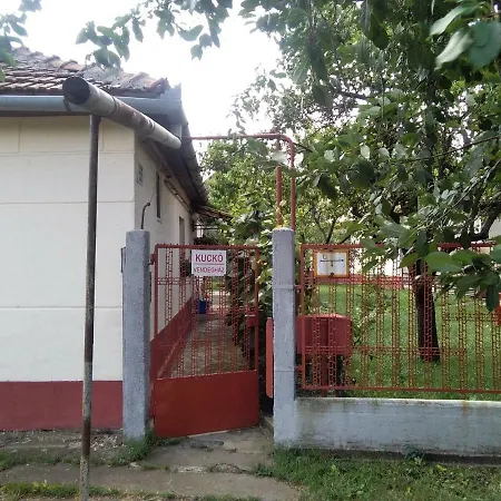 Kucko Vendeghaz *